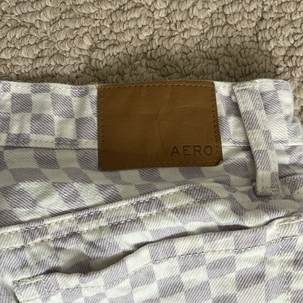 Shorts - Picture 5 of 6